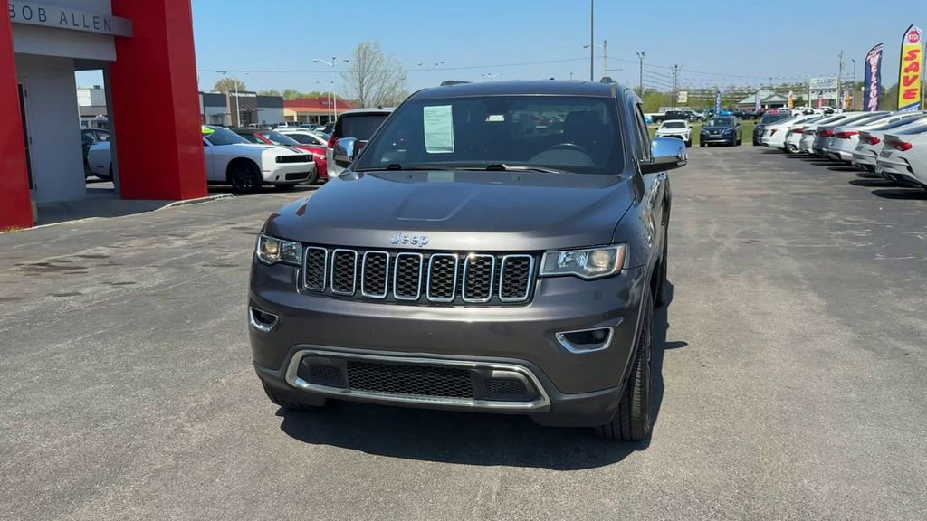 Used 2020 Jeep Grand Cherokee Limited AWD/4WD image 2