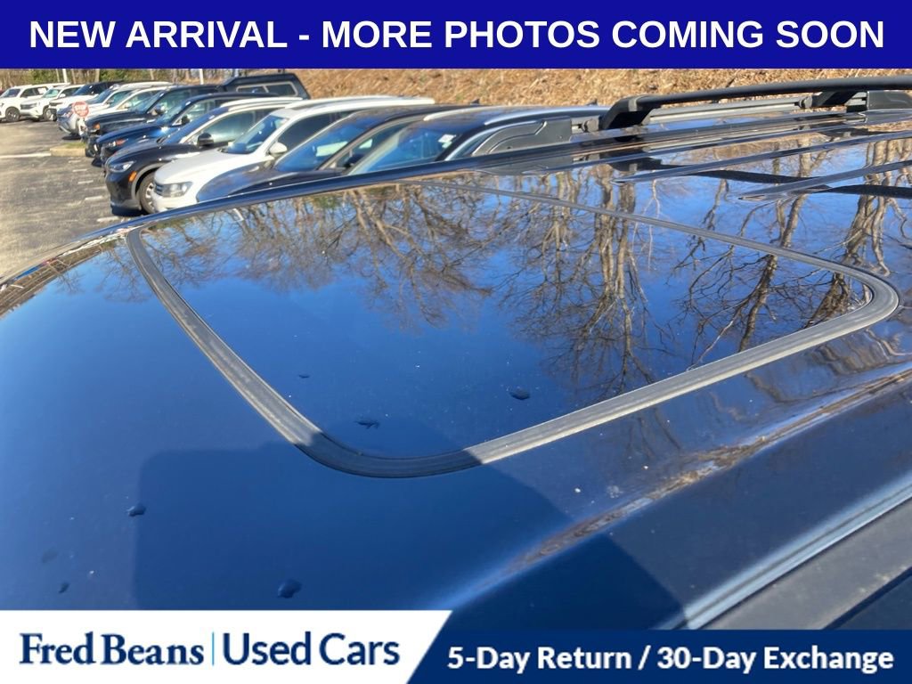 Used 2015 Honda Pilot Touring image 8