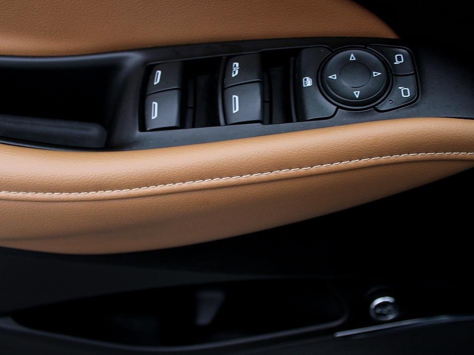 Used 2018 Buick Enclave Essence image 23