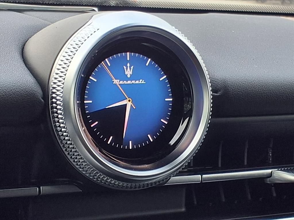 New 2026 Maserati Grecale Modena image 17