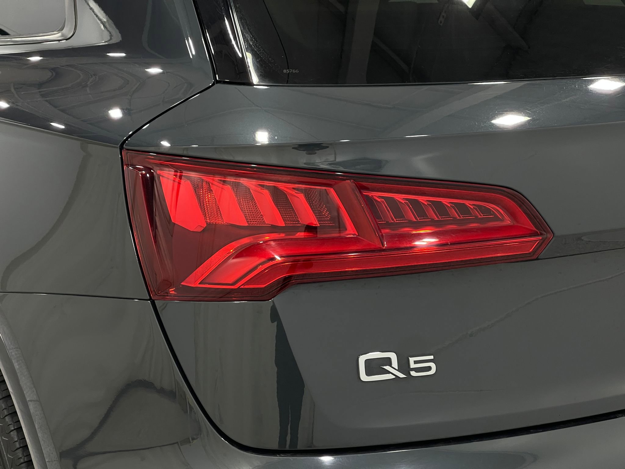 Used 2018 Audi Q5 2.0T Premium w/ Convenience Package image 33