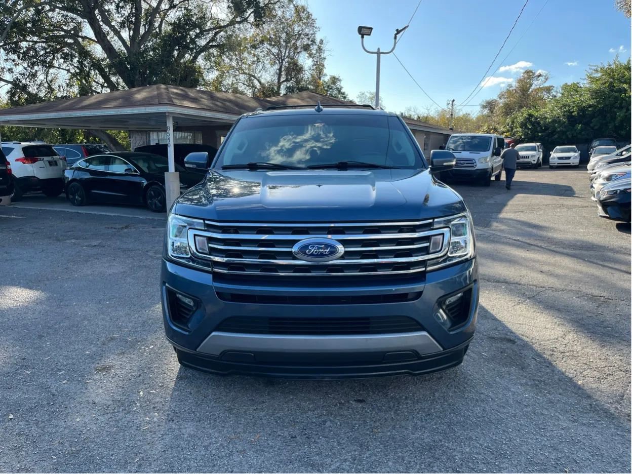 Used 2020 Ford Expedition XLT w/ Equipment Group 202A image 2