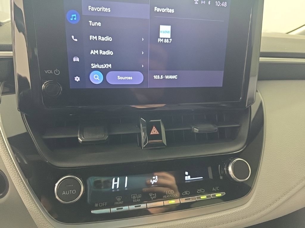 Used 2023 Toyota Corolla SE image 19