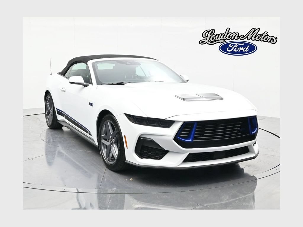Used 2025 Ford Mustang GT Premium RWD image 1