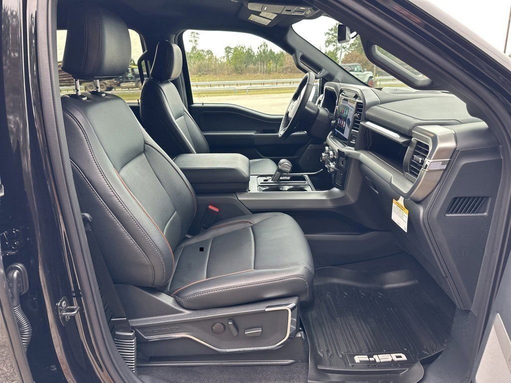 New 2024 Ford F150 Lariat w/ FX4 Off-Road Package image 33