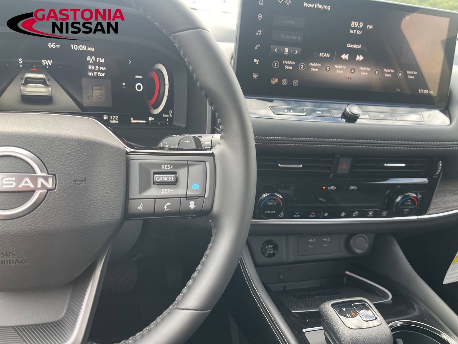 Used 2026 Nissan Rogue Platinum w/ Platinum Premium Package image 44