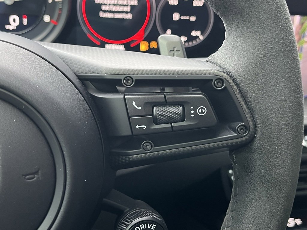 Used 2024 Porsche 911 Carrera 4S w/ Premium Package image 20