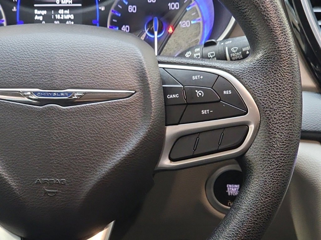 Used 2019 Chrysler Pacifica Touring Plus w/ Tire & Wheel Group image 18