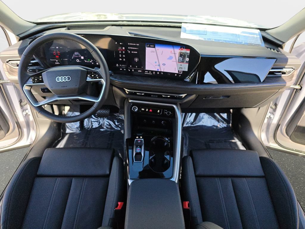 Used 2025 Audi Q5 Premium Plus w/ Premium Plus AWD/4WD image 9