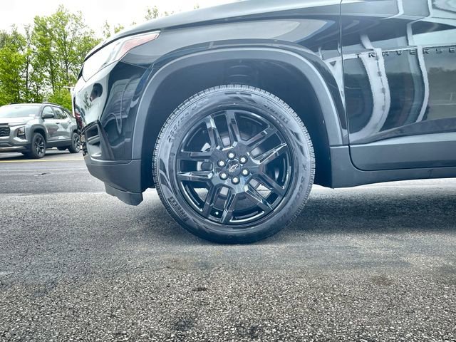 Certified 2020 Chevrolet Traverse LS w/ LPO, Blackout Package FWD image 32