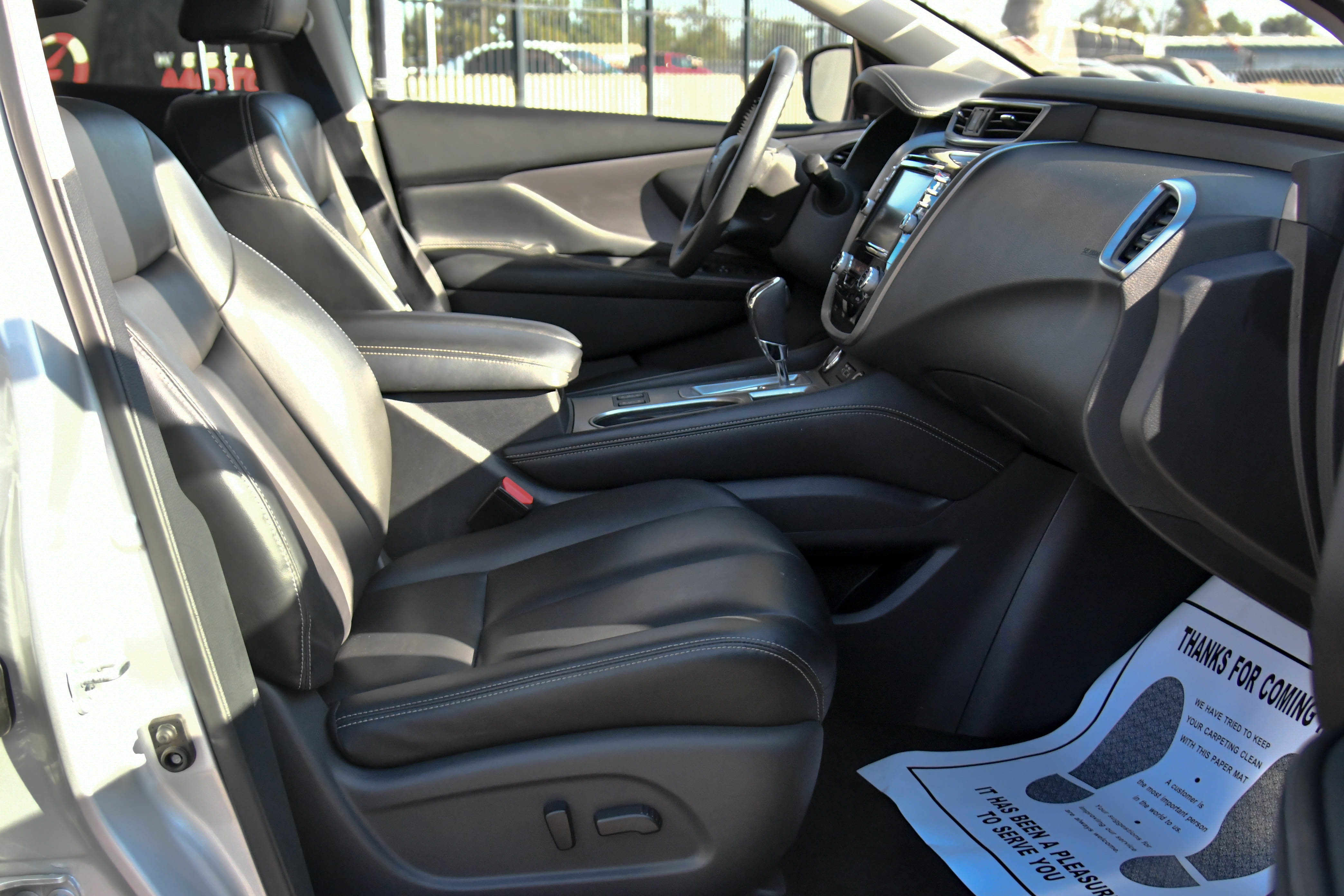 Used 2023 Nissan Murano SV image 43