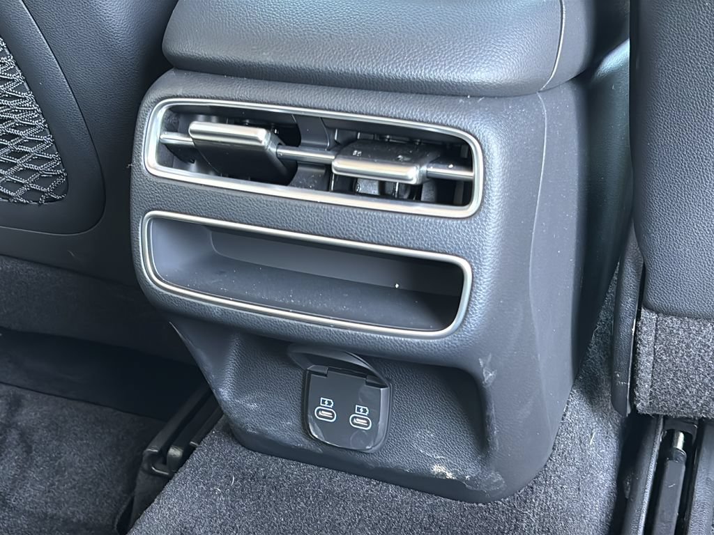 Certified 2026 Genesis GV70 2.5T AWD/4WD image 38