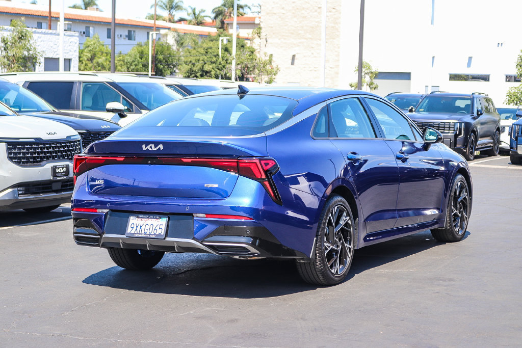 Used 2025 Kia K5 GT-Line w/ GT-Line Premium Package FWD image 4