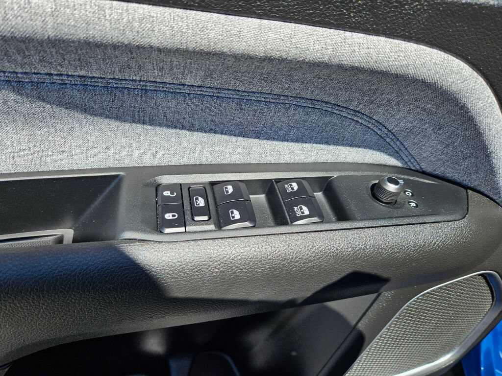 Used 2025 Jeep Compass Sport AWD/4WD image 20