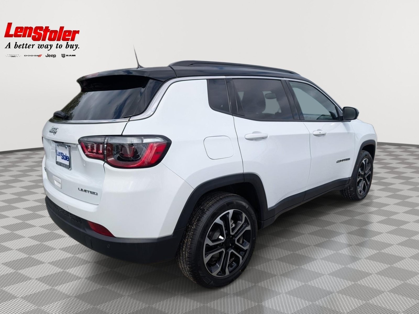Used 2023 Jeep Compass Limited AWD/4WD image 5