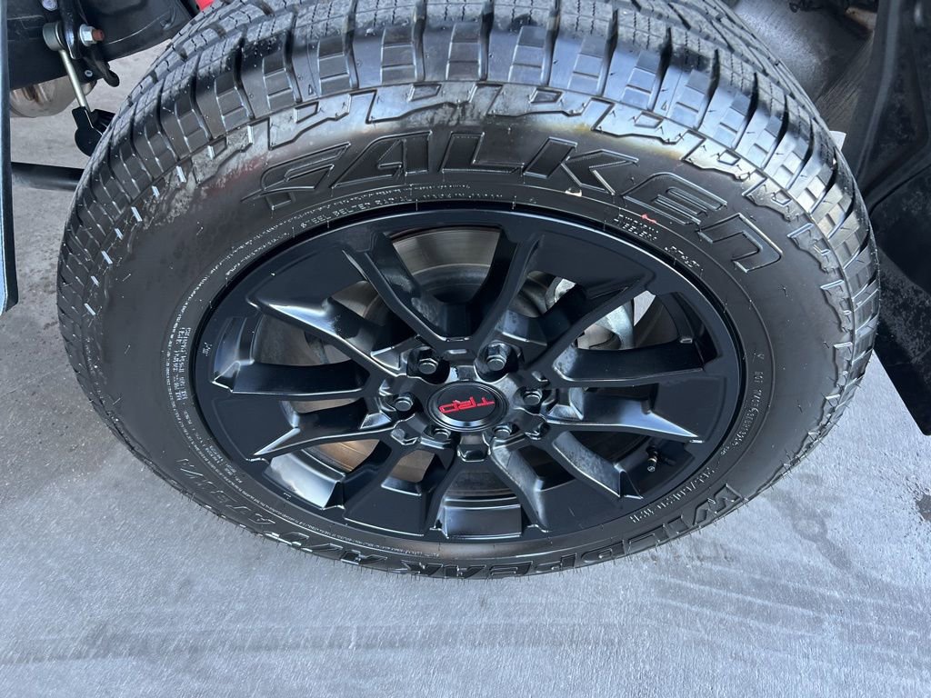 Used 2025 Toyota Tundra SR5 image 27