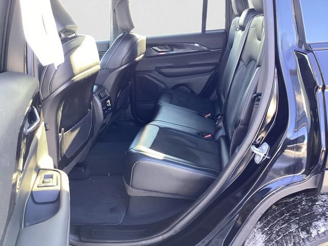 Certified 2023 Jeep Grand Cherokee Altitude image 13