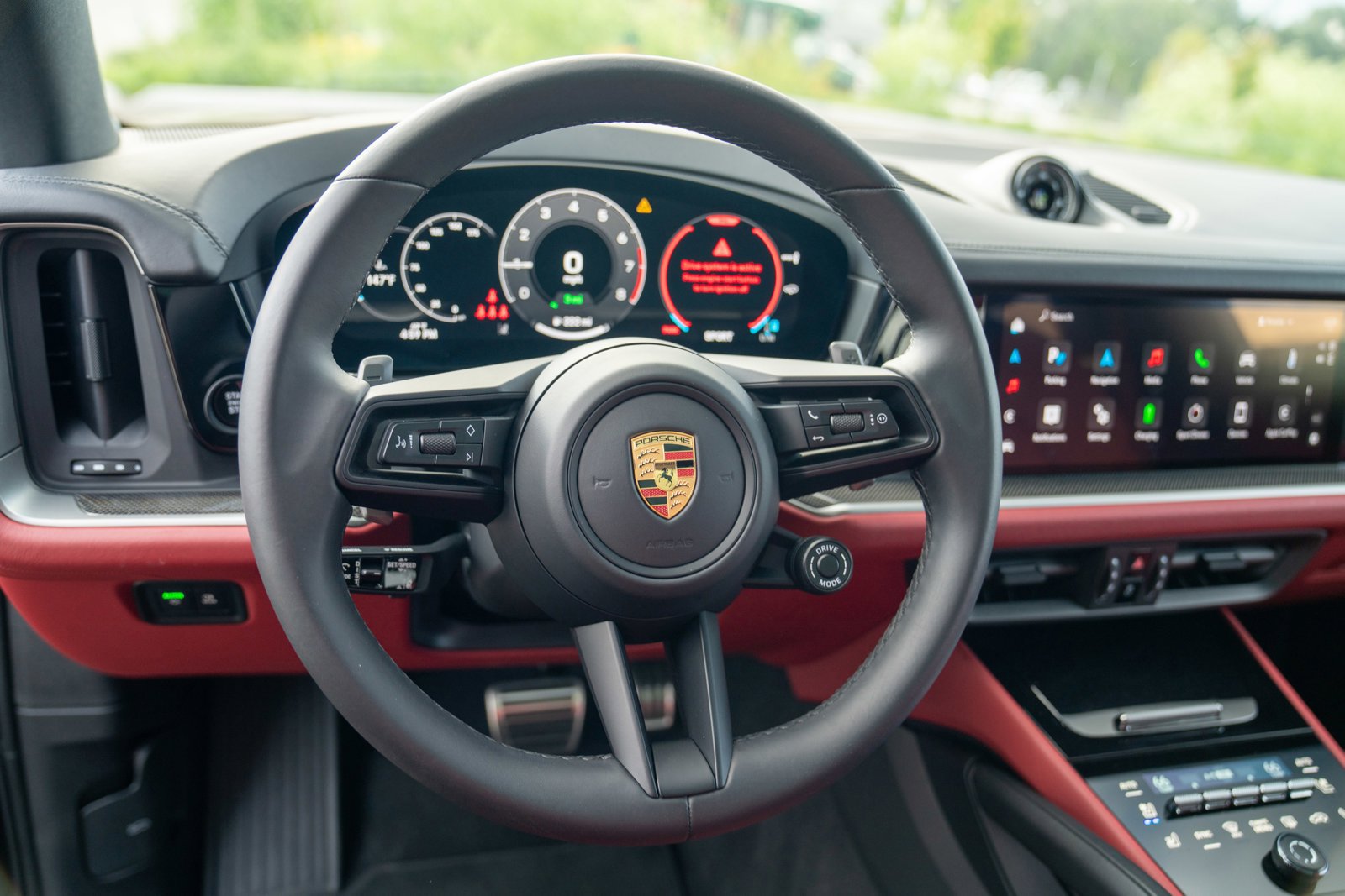 Certified 2025 Porsche Cayenne E-Hybrid AWD/4WD image 14