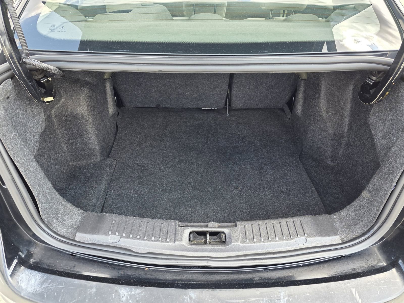 Used 2019 Ford Fiesta SE image 18