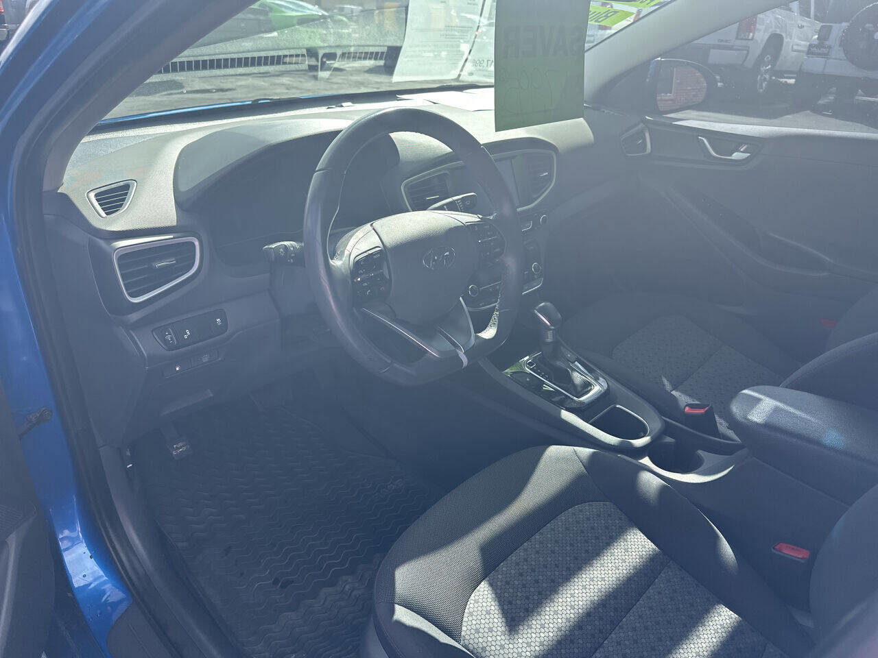 Used 2017 Hyundai Ioniq SEL FWD image 11