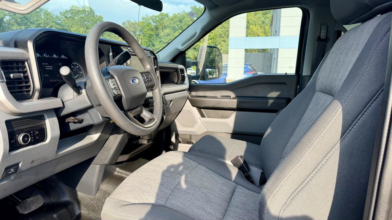 Used 2023 Ford F350 XL w/ 360-Degree Camera Package AWD/4WD image 18