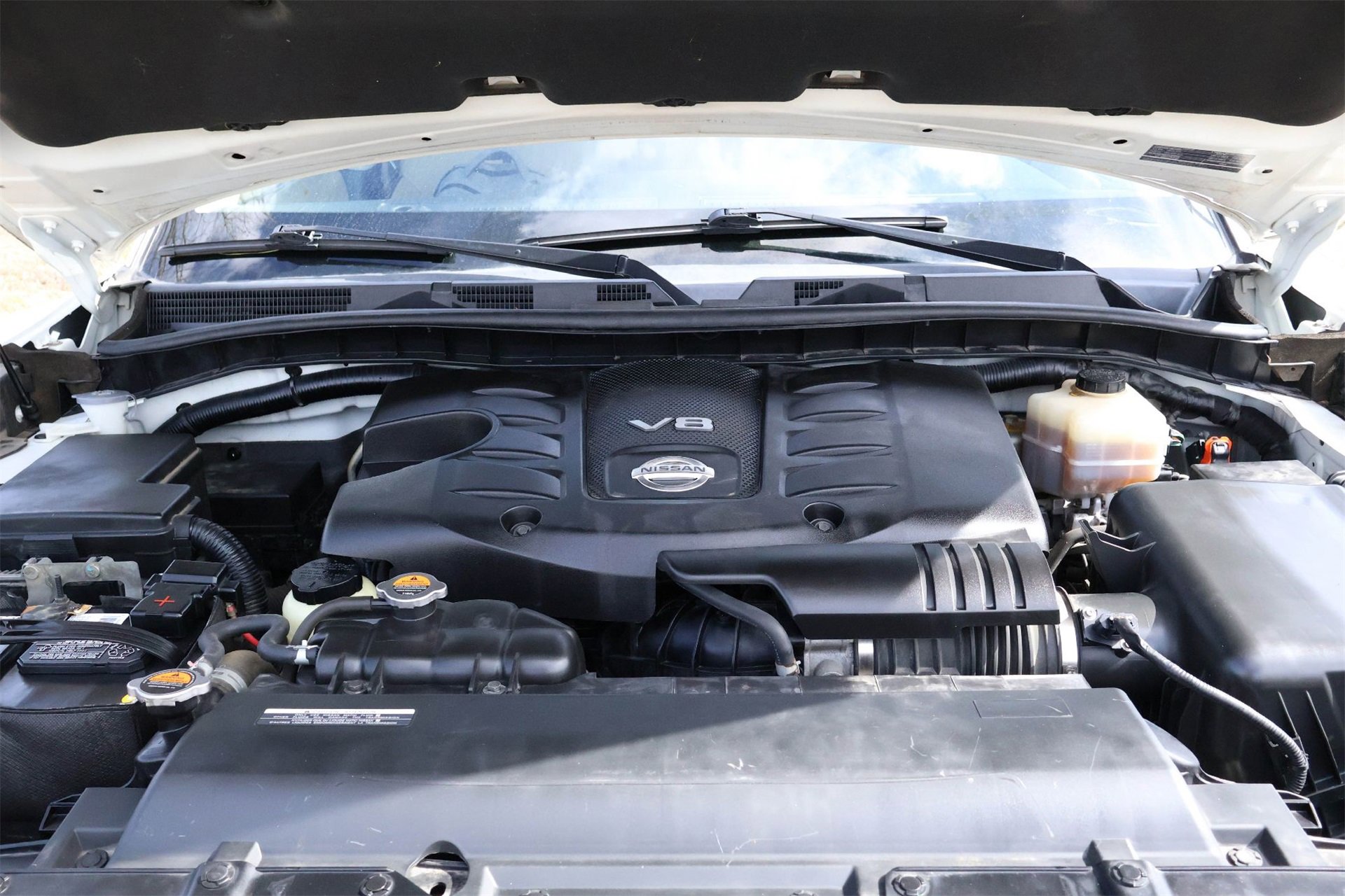 Used 2017 Nissan Armada Platinum w/ Captain Seat Package image 9