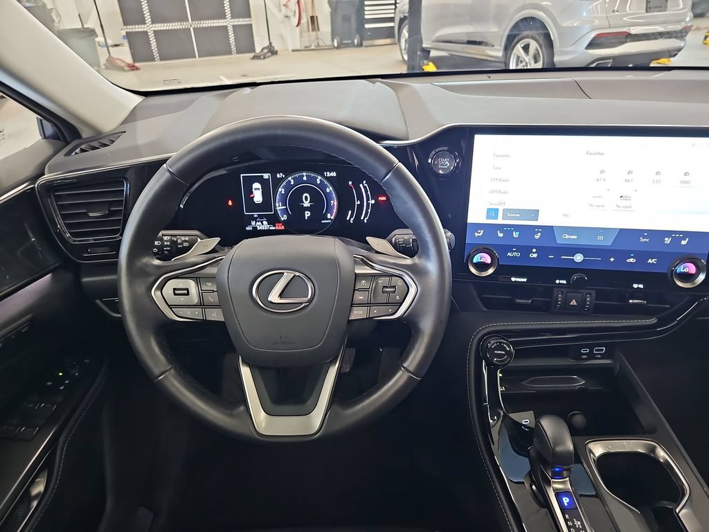 Used 2025 Lexus NX 250 AWD w/ Accessory Package (2T) image 13