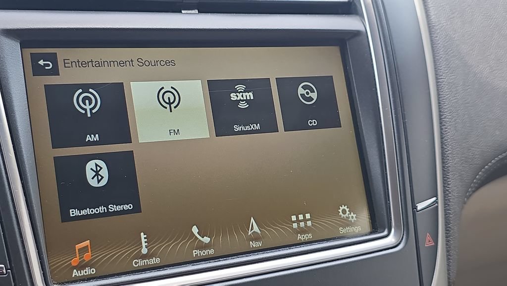 Used 2017 Lincoln MKX Select w/ Select Plus Package FWD image 42