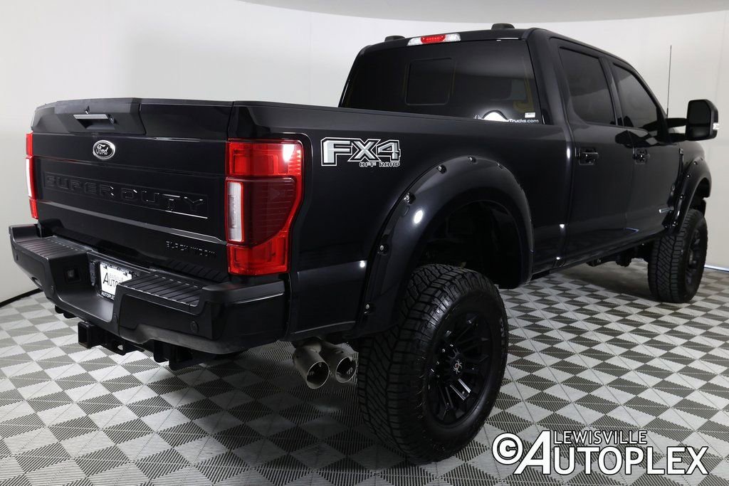 Used 2022 Ford F250 Lariat w/ Black Appearance Package image 5