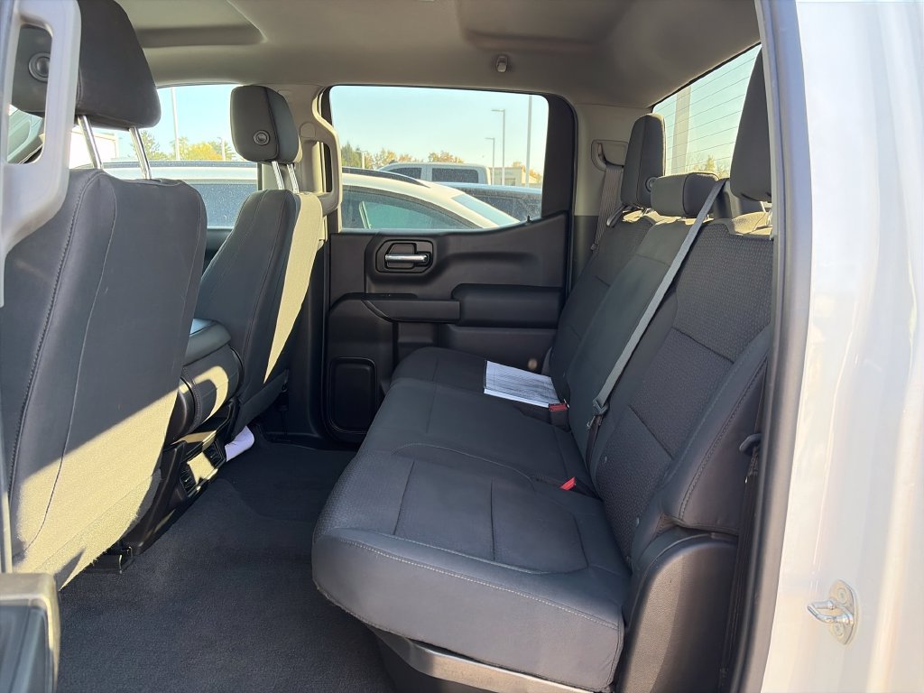 Used 2020 Chevrolet Silverado 1500 Custom Trail Boss w/ Custom Convenience Package AWD/4WD image 21