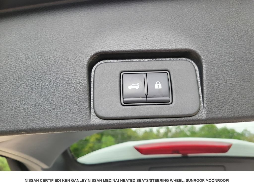 Certified 2023 Nissan Rogue SV w/ SV Premium B Package AWD/4WD image 48