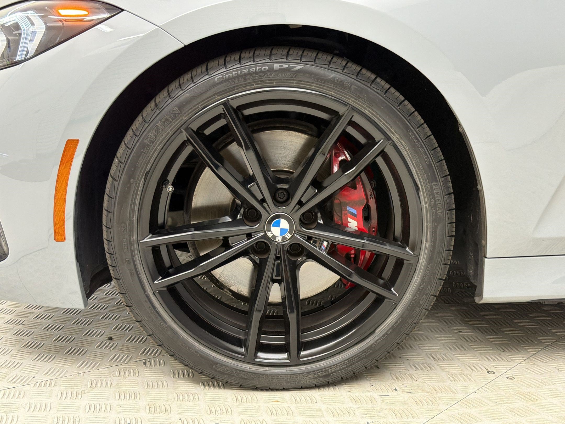 Used 2023 BMW 330i Sedan w/ M Sport Package RWD image 13