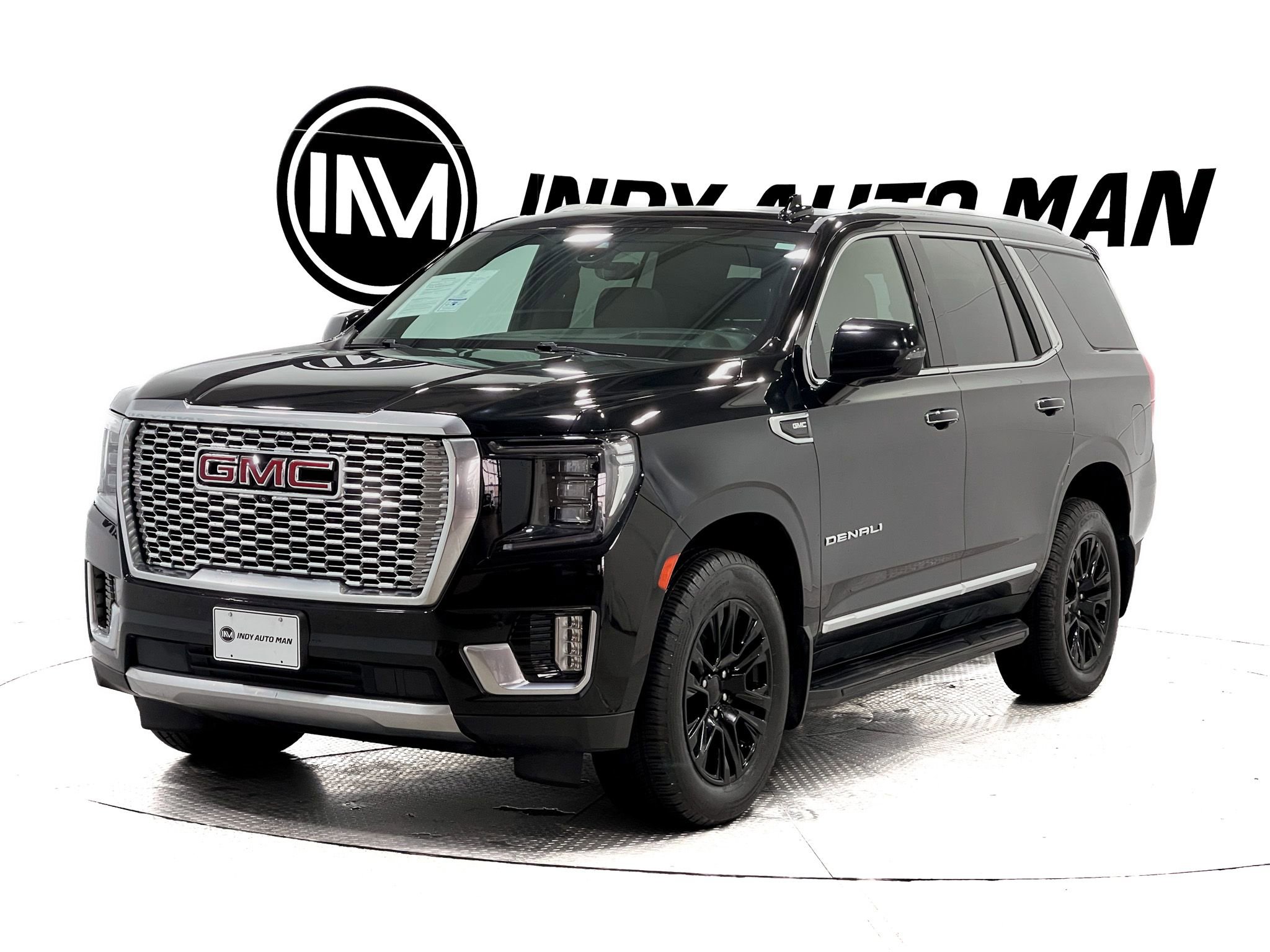 Used 2021 GMC Yukon Denali w/ Advanced Technology Package AWD/4WD image 8