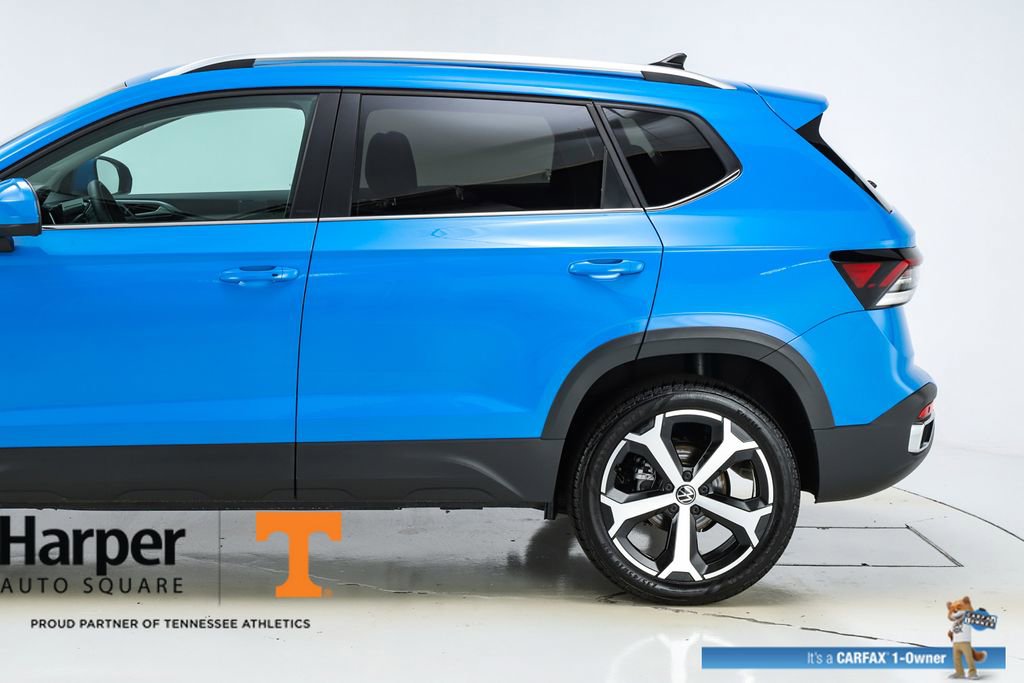 Used 2025 Volkswagen Taos SEL image 42