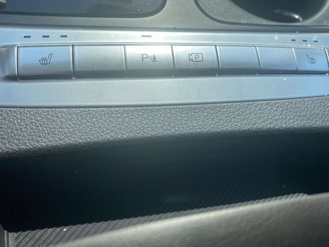New 2026 Kia Carnival EX FWD image 19