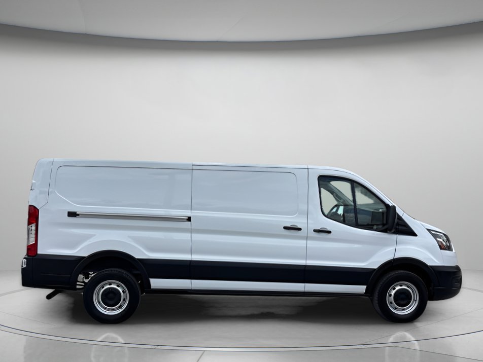 Used 2024 Ford Transit 150 Low Roof RWD image 2