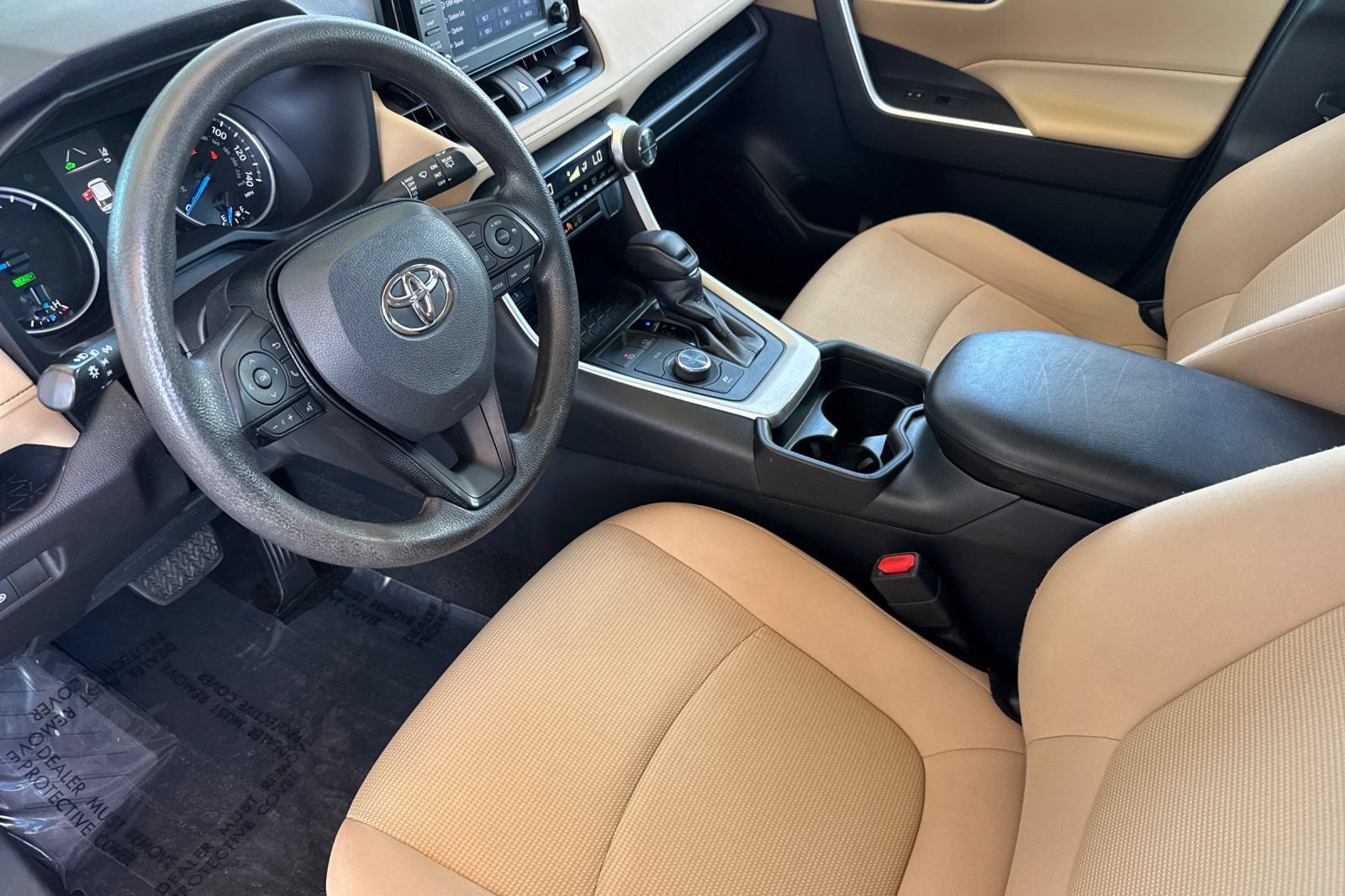 Certified 2021 Toyota RAV4 LE AWD/4WD image 12