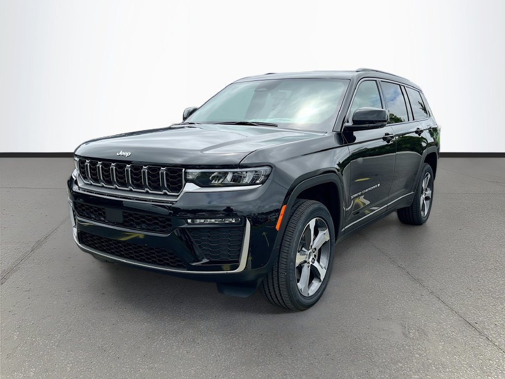 New 2026 Jeep Grand Cherokee L Limited w/ Trailer Tow Package AWD/4WD image 3