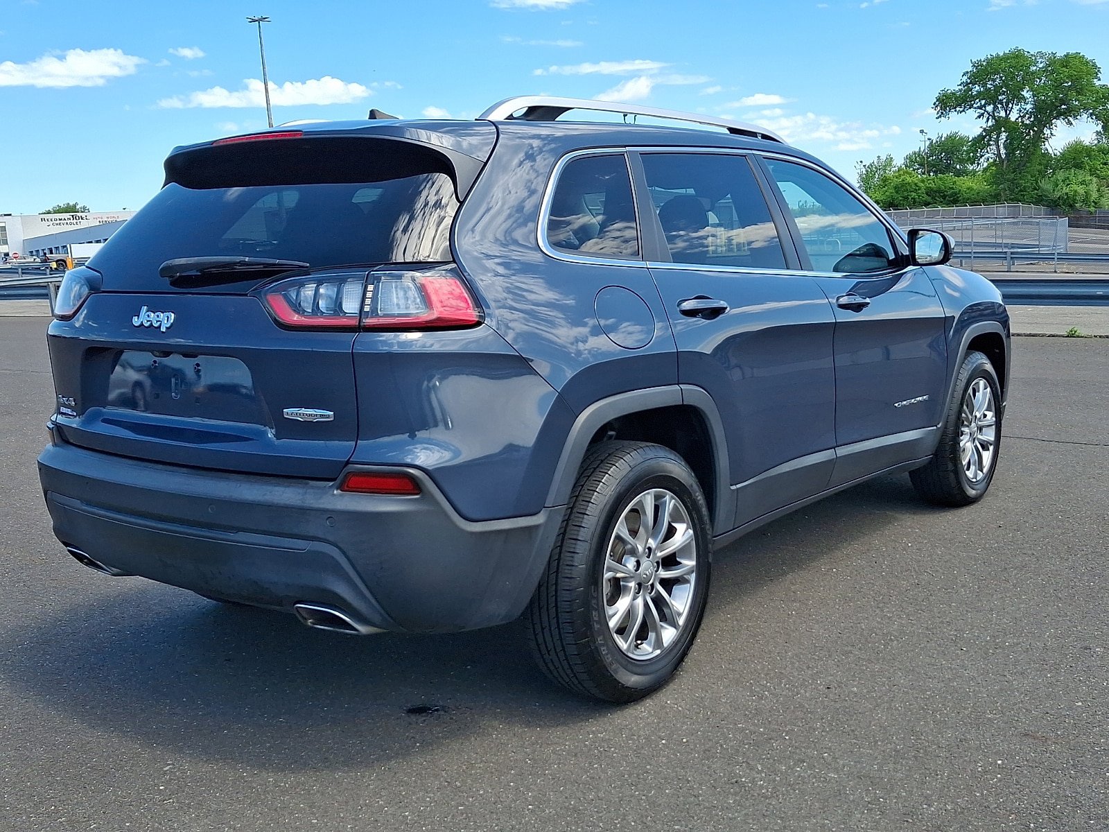 Used 2021 Jeep Cherokee Latitude Lux w/ Comfort/Convenience Group AWD/4WD image 6