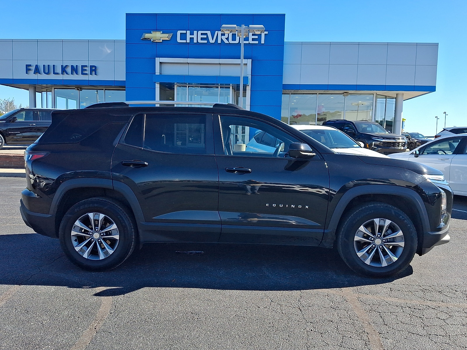 Certified 2025 Chevrolet Equinox LT w/ Convenience Package II AWD/4WD image 7