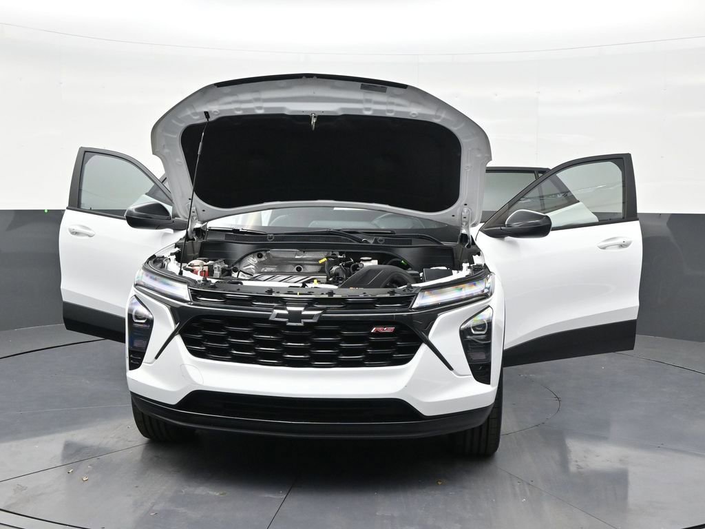 Used 2024 Chevrolet Trax RS FWD image 34