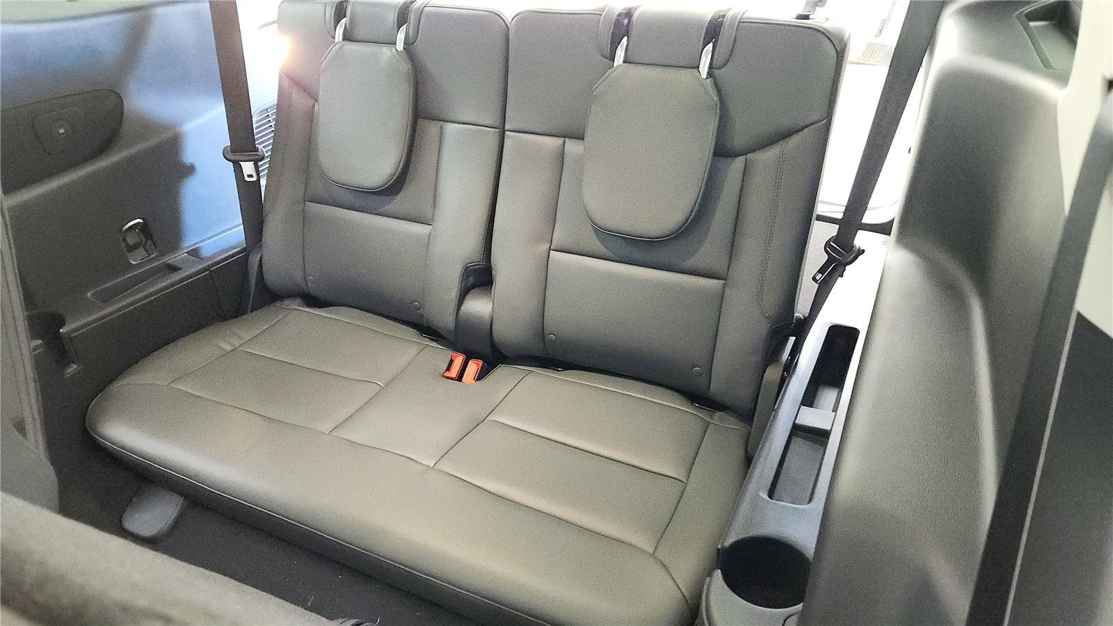 New 2026 Ford Explorer Active image 31