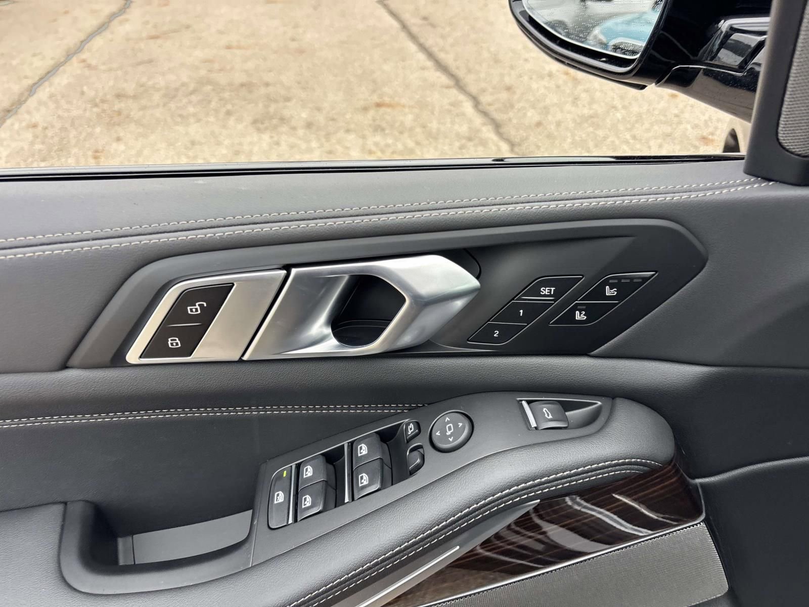New 2026 BMW X5 xDrive50e AWD/4WD image 12