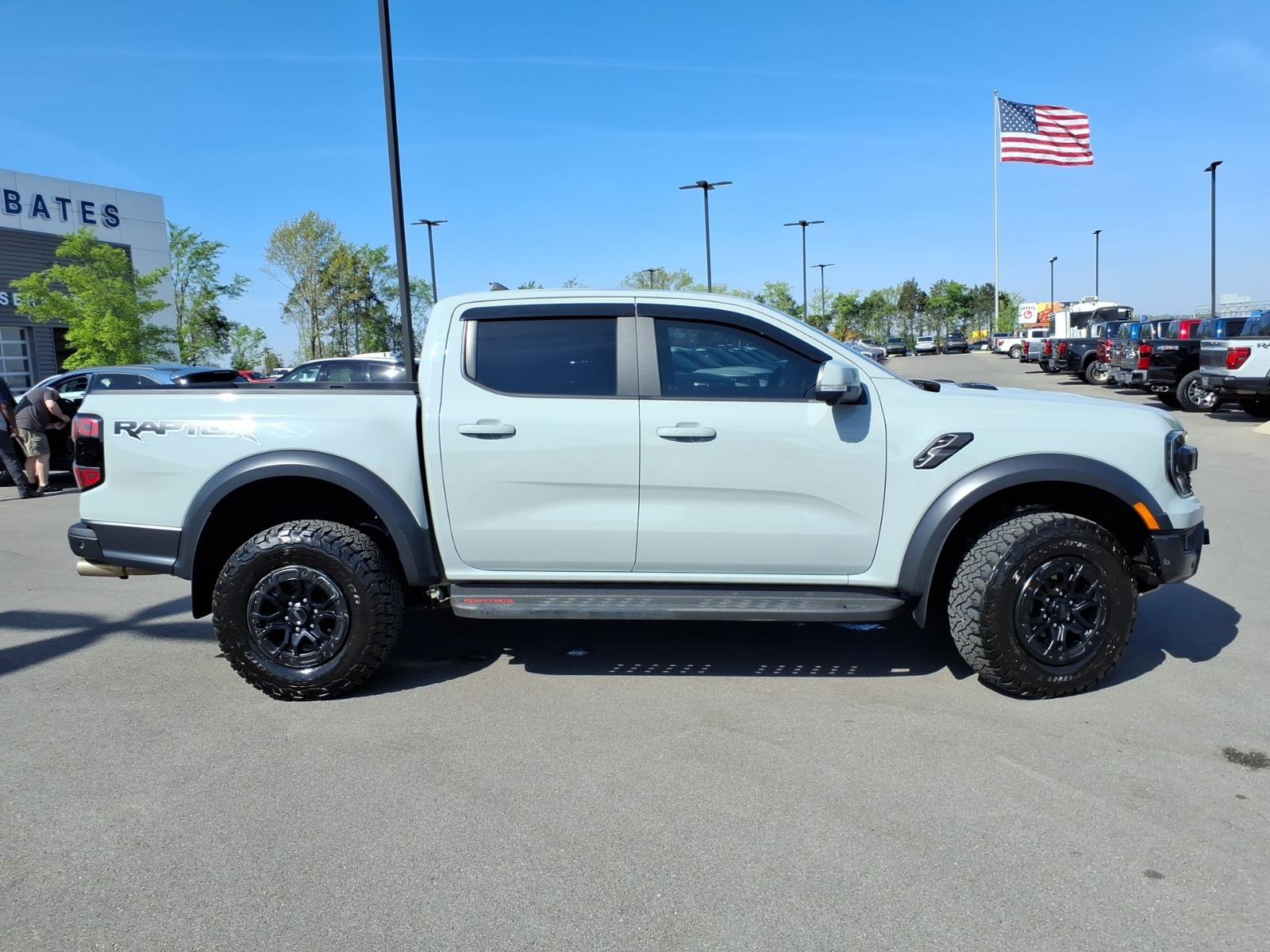 Certified 2024 Ford Ranger Raptor AWD/4WD image 2