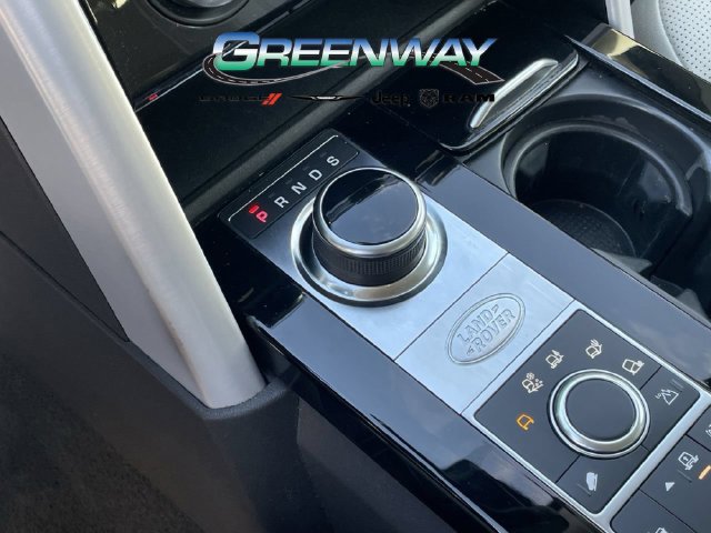 Used 2018 Land Rover Discovery HSE AWD/4WD image 26