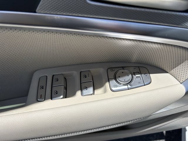 Used 2026 Genesis G70 2.5T Prestige RWD image 20