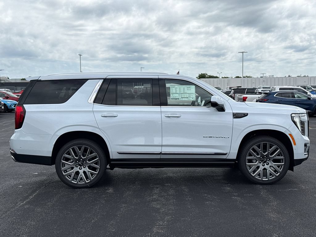 New 2026 GMC Yukon Denali Ultimate AWD/4WD image 6