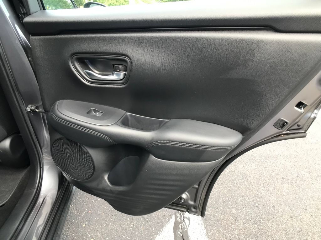 Certified 2023 Honda HR-V LX image 27