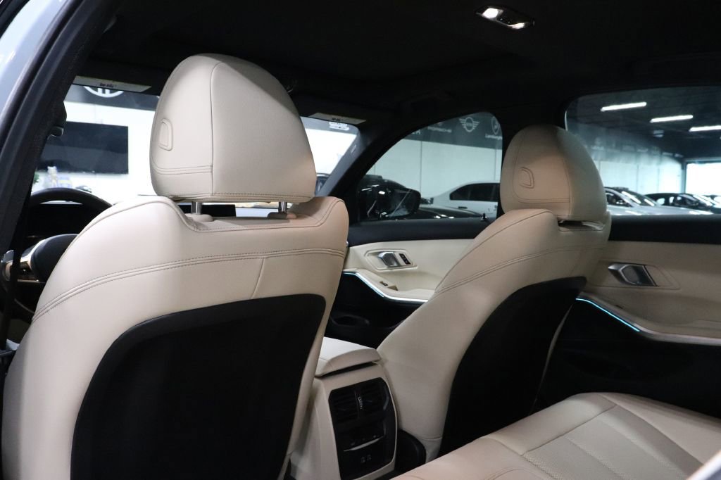 Used 2024 BMW 330e w/ Premium Package image 20