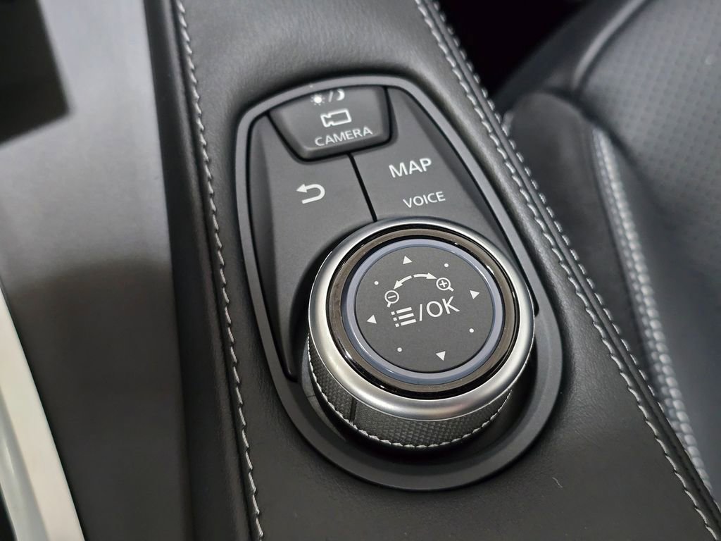 New 2025 INFINITI QX50 Sport image 17